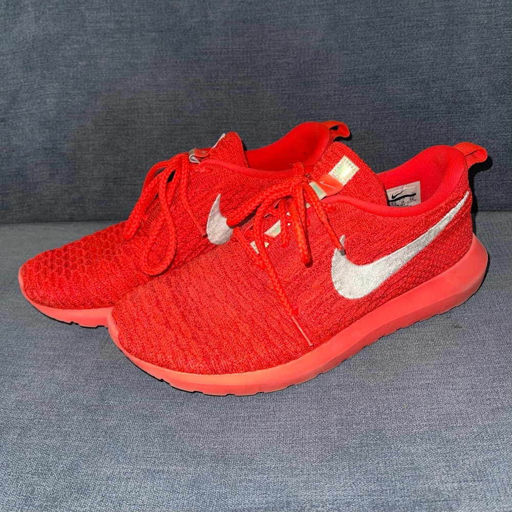 Nike Tennis Shoes, Size 7, Red-Orange